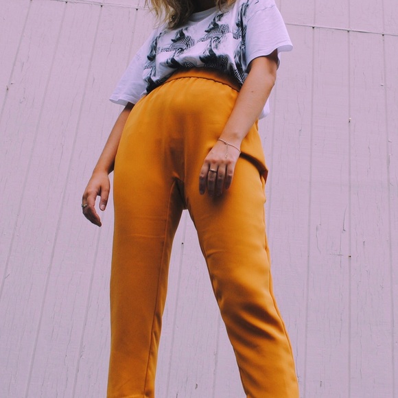 Zara Pants & Jumpsuits Zara Cropped Yellow Pants Poshmark
